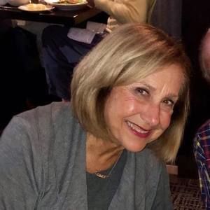 Meet your Posher, Lynda